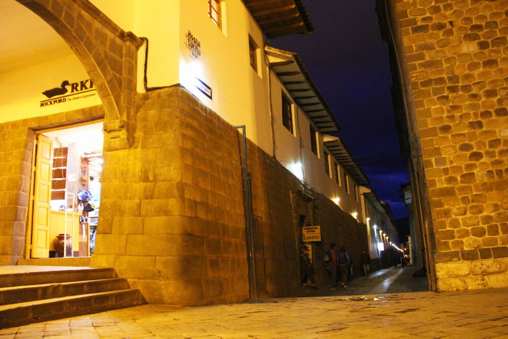Entrada al hotel