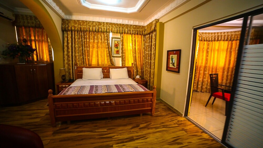 Guestroom