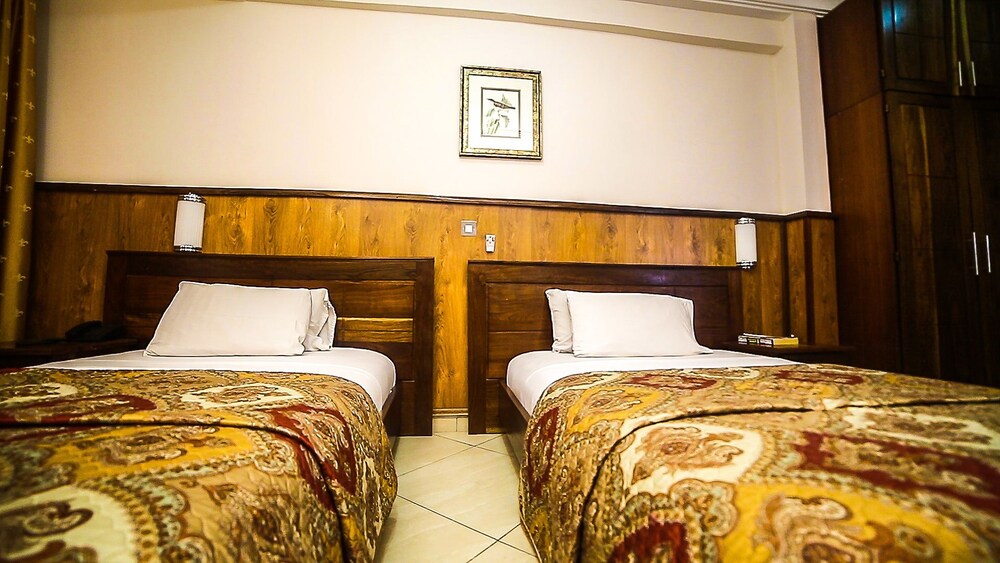Guestroom