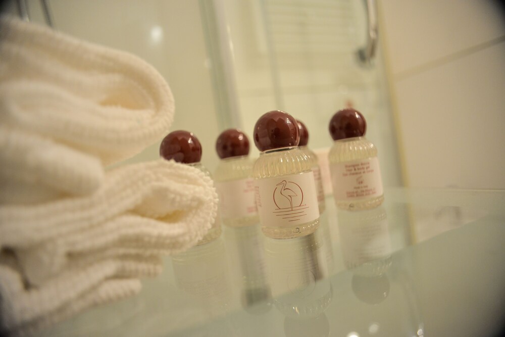 Junior Suite, 1 Double Bed with Sofa bed, Kitchenette - Bathroom