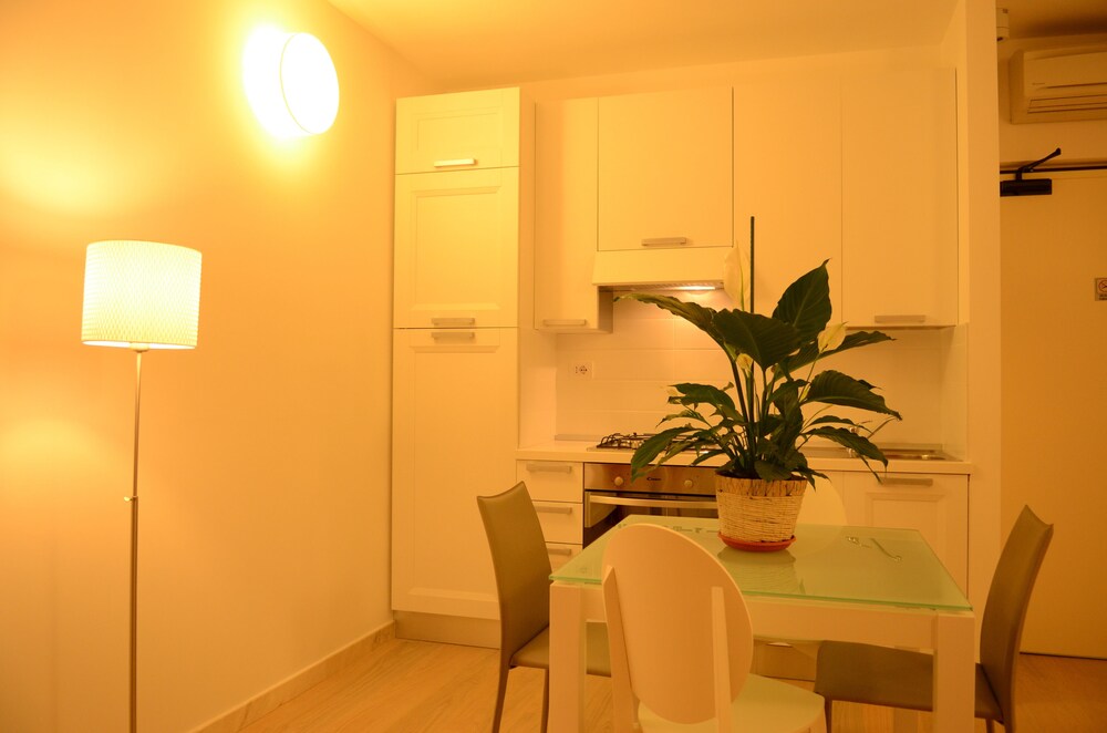 Junior Suite, 1 Bedroom, Kitchenette - In-Room Kitchenette