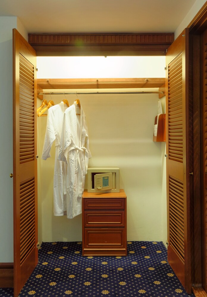 In-Room Safe
