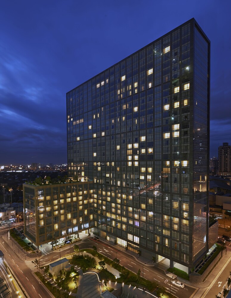 Hotel Front - Evening/Night