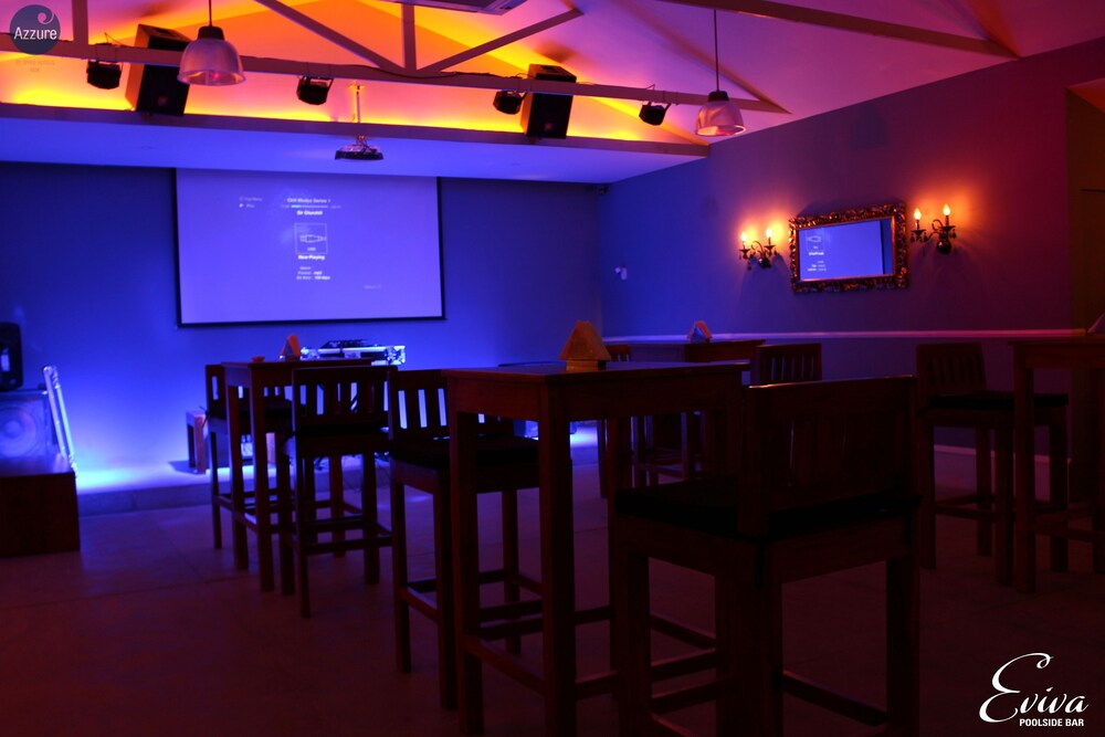 Hotel Bar
