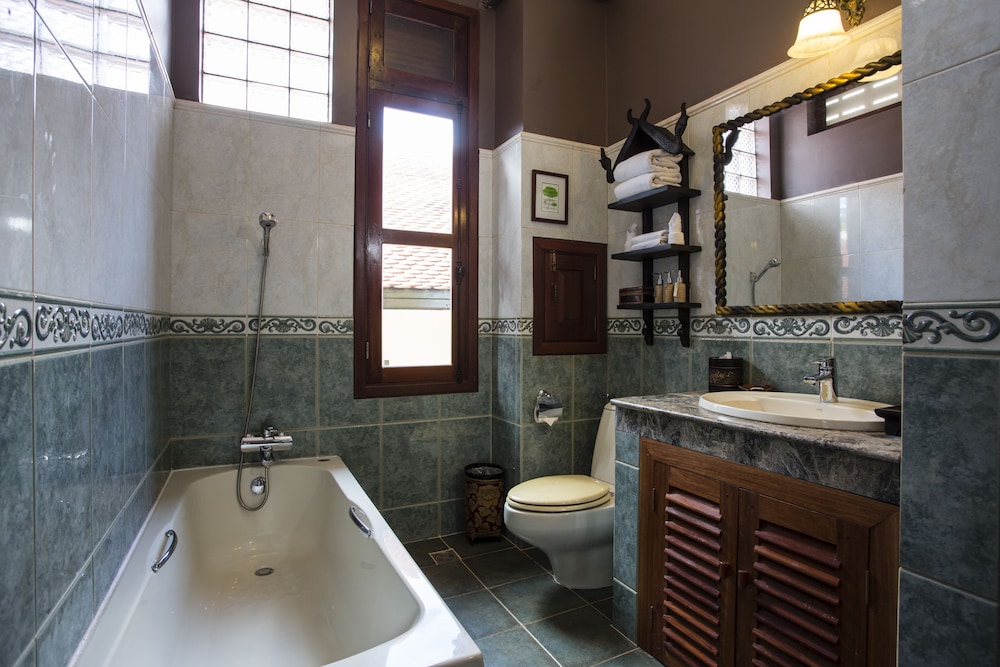 Deluxe Room - Guestroom