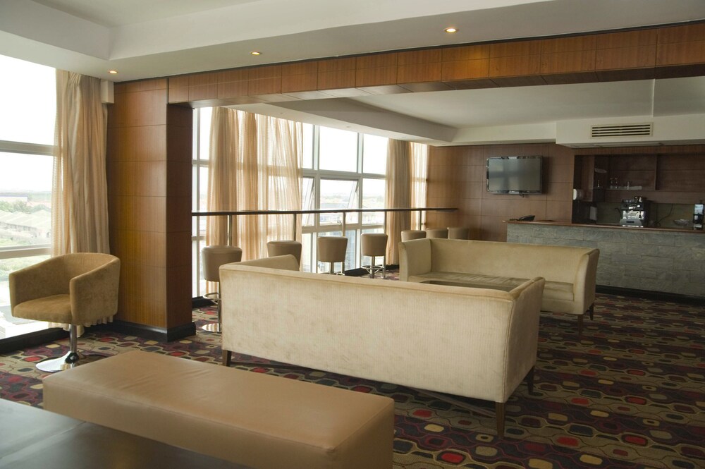 Executive Lounge