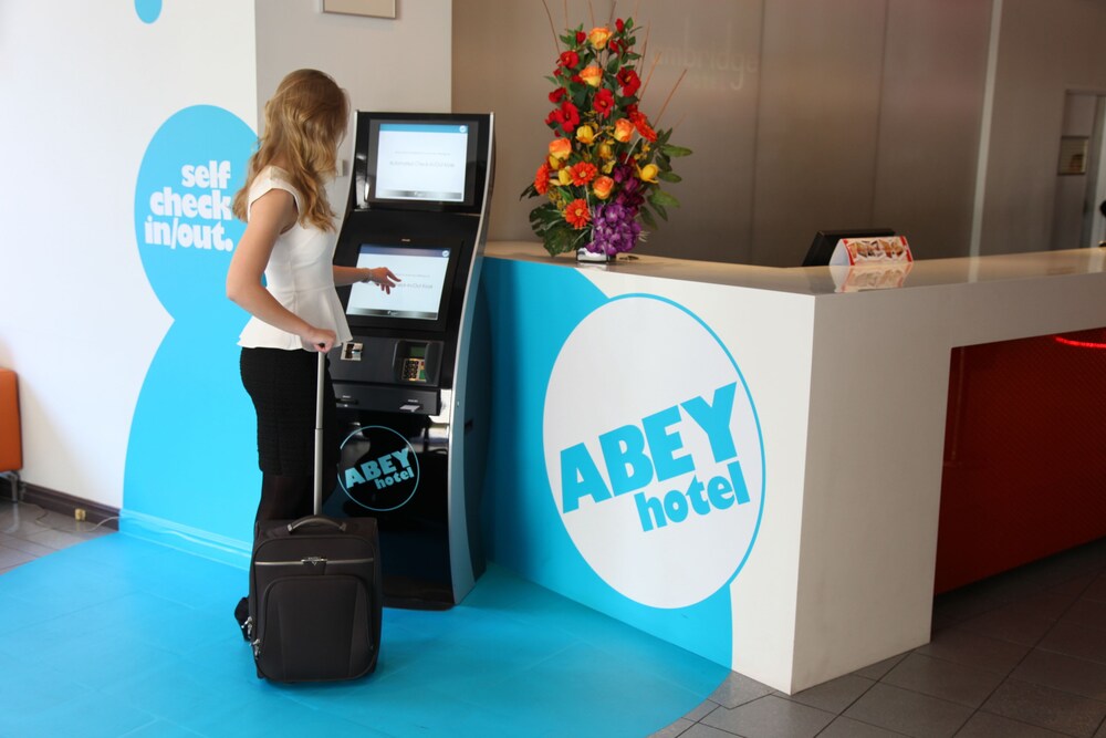 Check-in/Check-out Kiosk