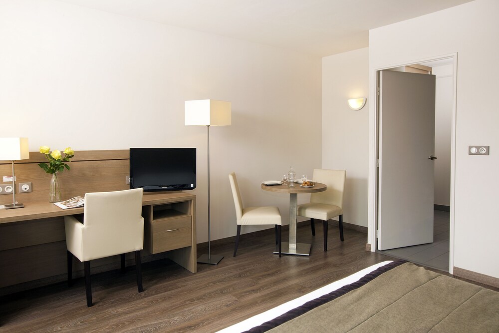 Studio - Guestroom