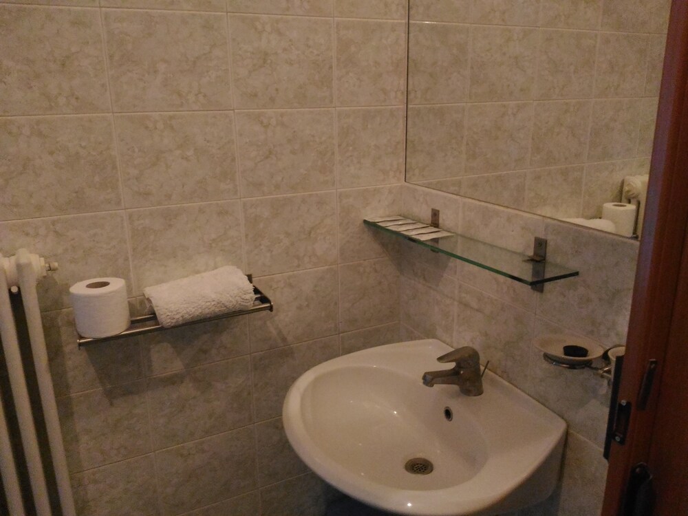 Waschbecken im Bad (Apartment, 1 Schlafzimmer (4 pax))