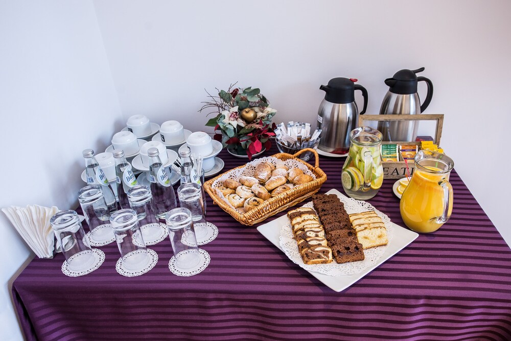 Snack Bar