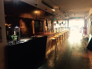 Hotel Bar
