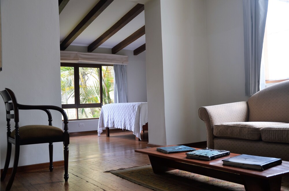 Guestroom