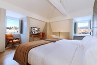 Superior Double Room (City or River View)