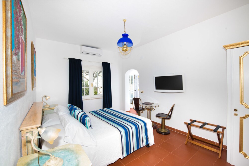 Double Room, Sea View - Guestroom