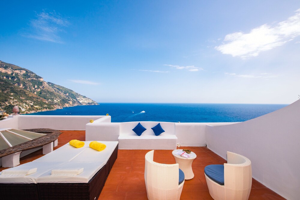 Suite, Sea View - Guestroom