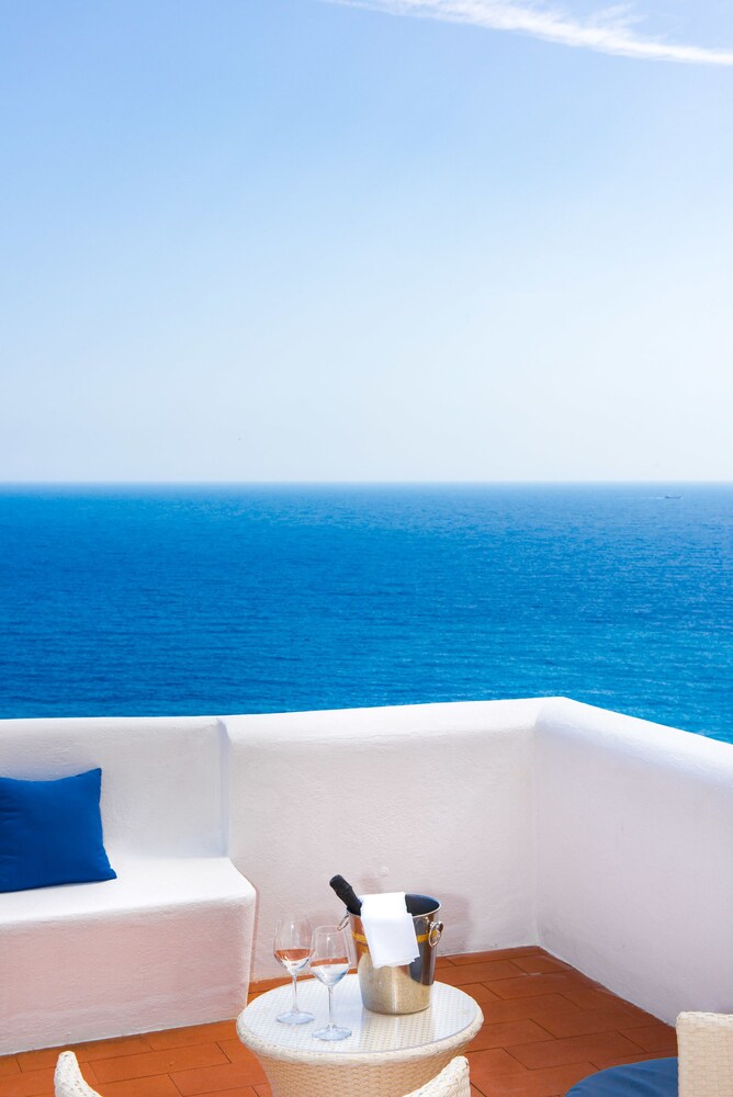 Honeymoon Suite, 1 Queen Bed, Sea View - Balcony
