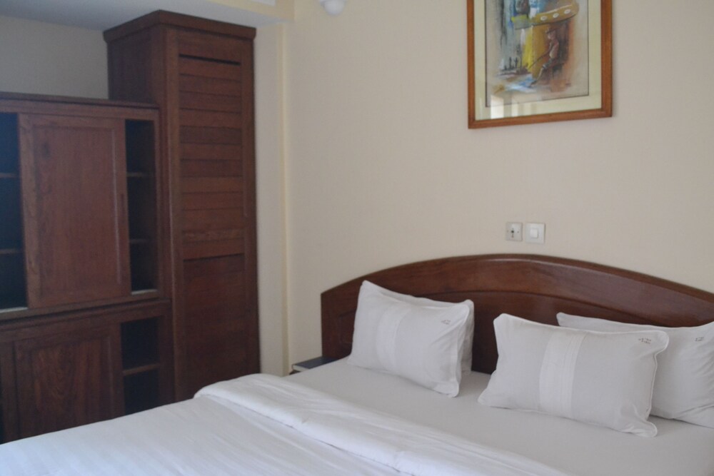 Guestroom View