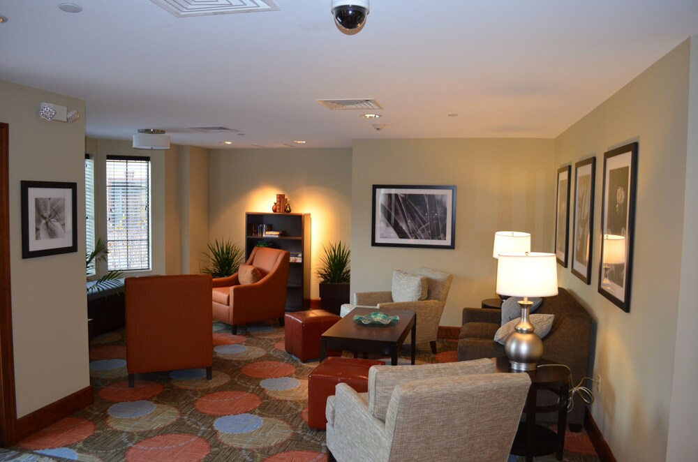 Executive Lounge