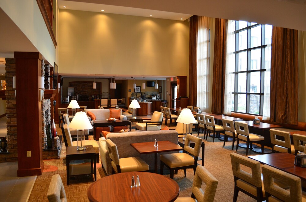 Executive Lounge
