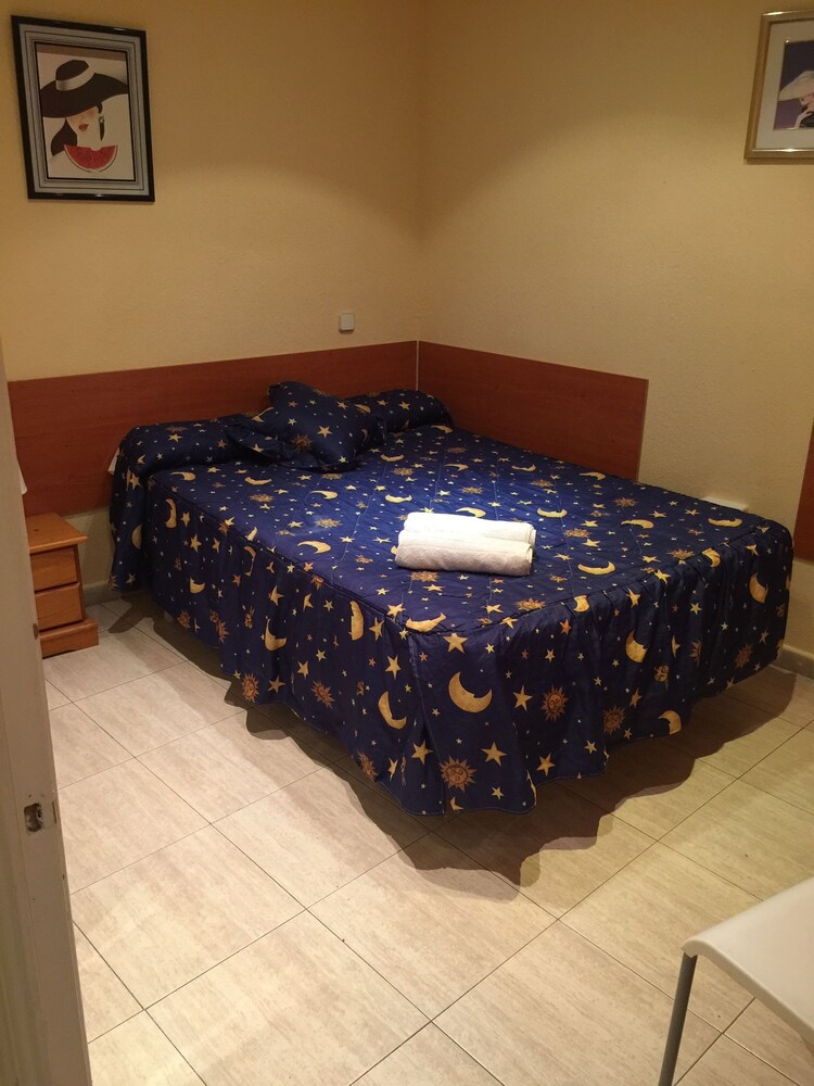 Basic Apartment (7 People) - Guestroom