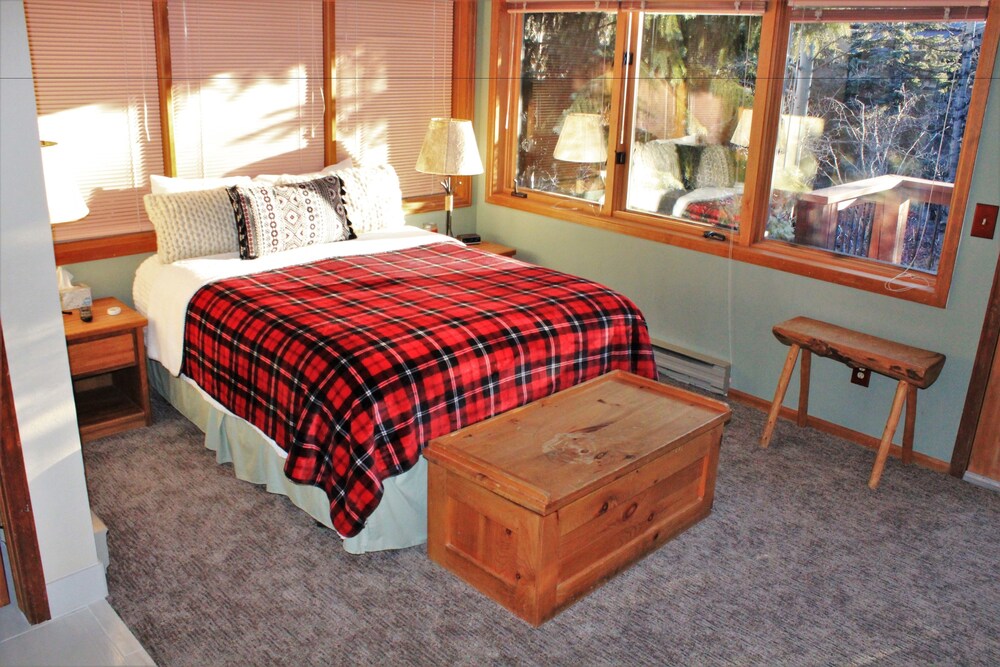 Standard Room, 3 Bedrooms - Guestroom