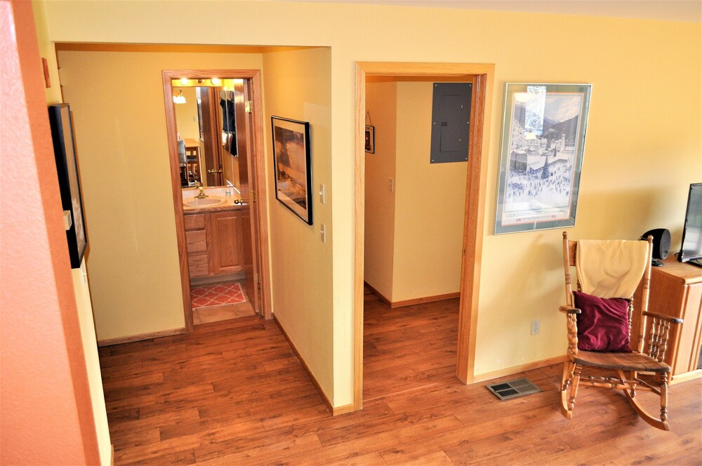 Standard Room, 2 Bedrooms - Living Area