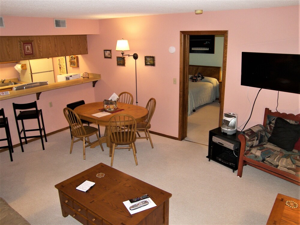 Standard Room, 2 Bedrooms - Living Area