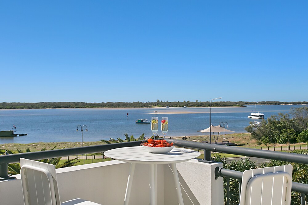 Apartment, 3 Bedrooms, Jetted Tub - Balcony