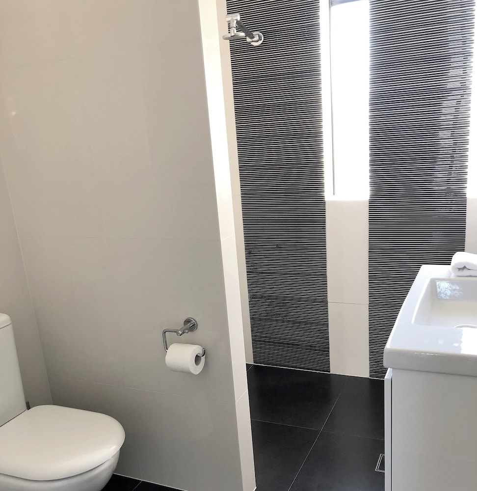 Superior Apartment, 3 Bedrooms - Bathroom
