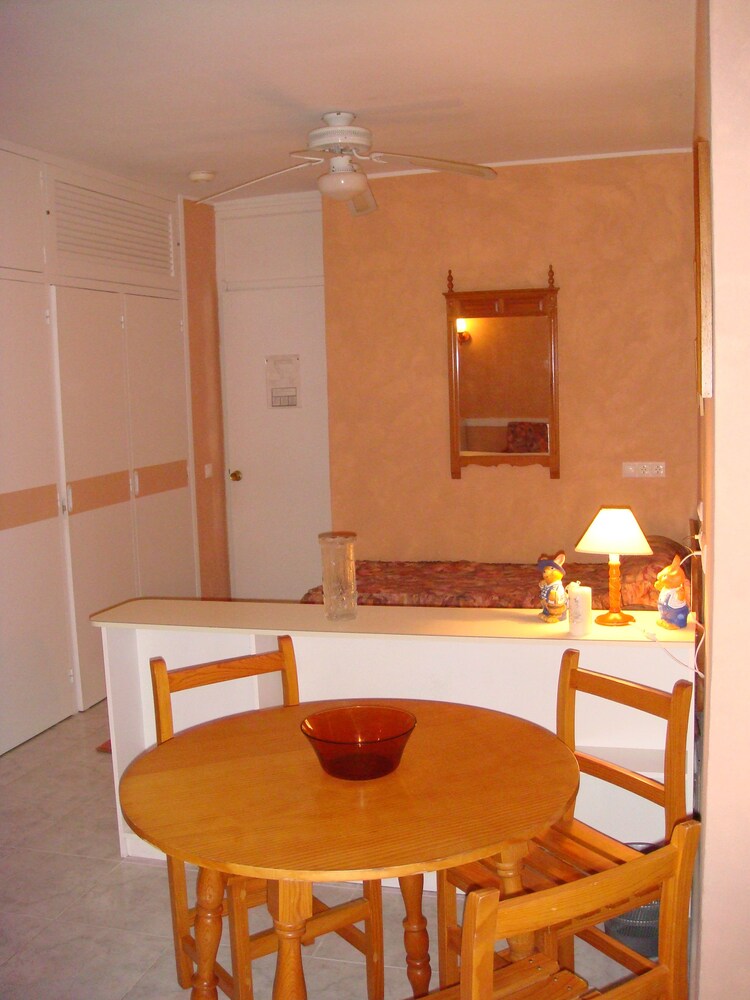 In-Room Kitchenette