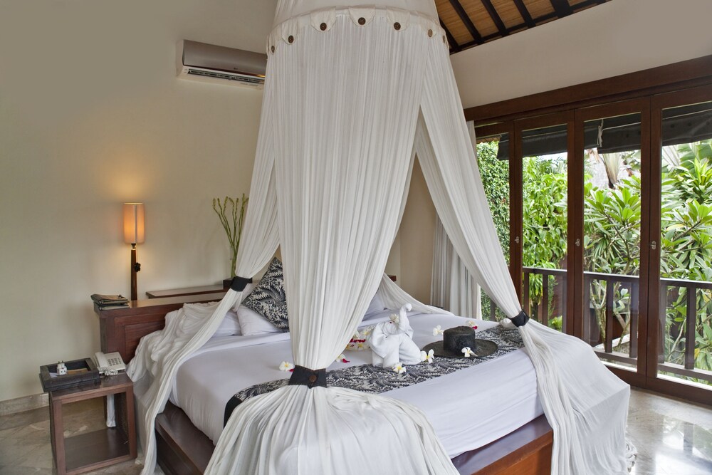 Junior Suite, 1 Bedroom, Balcony, Garden View - Guestroom