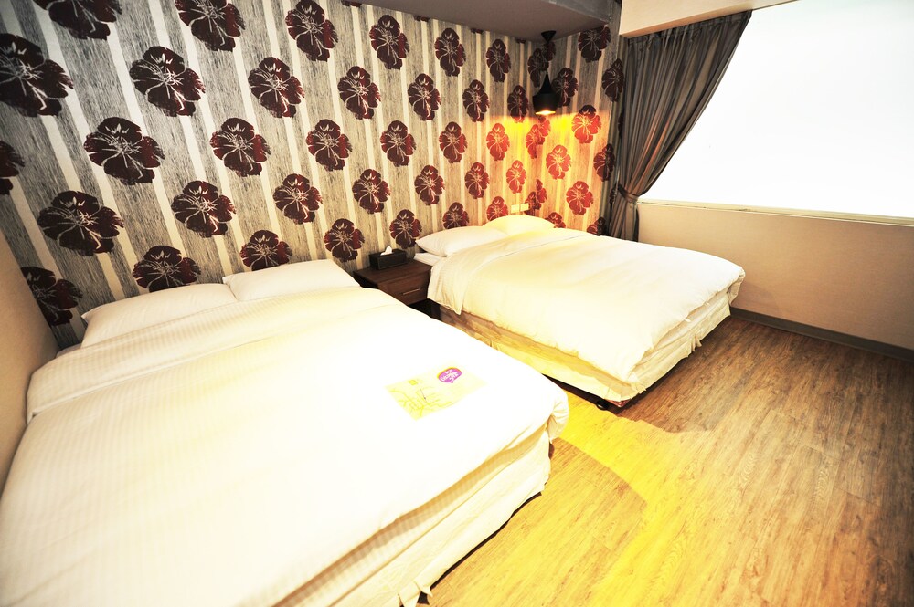 Family Room - Guestroom