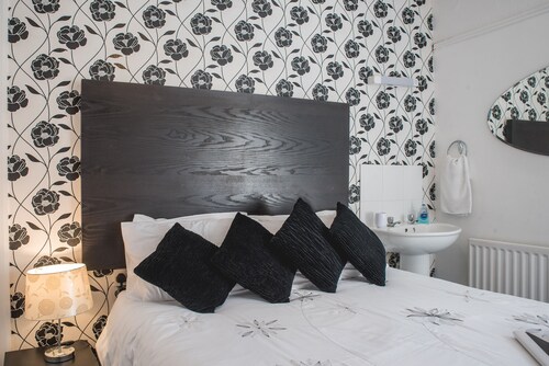 MJ Guest House