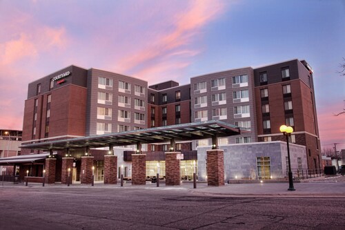 Courtyard by Marriott Lincoln Downtown