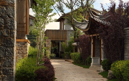Hotel Indigo Lijiang Ancient Town, an IHG Hotel