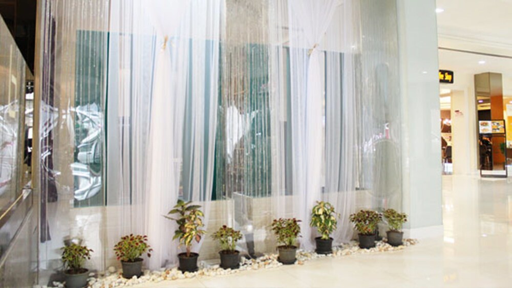 Spa Reception