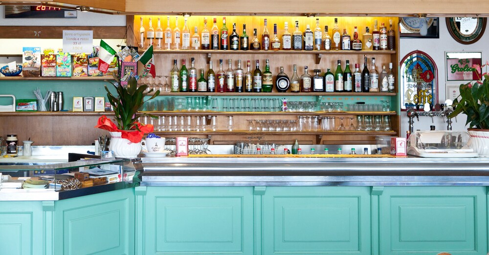 Hotel Lounge