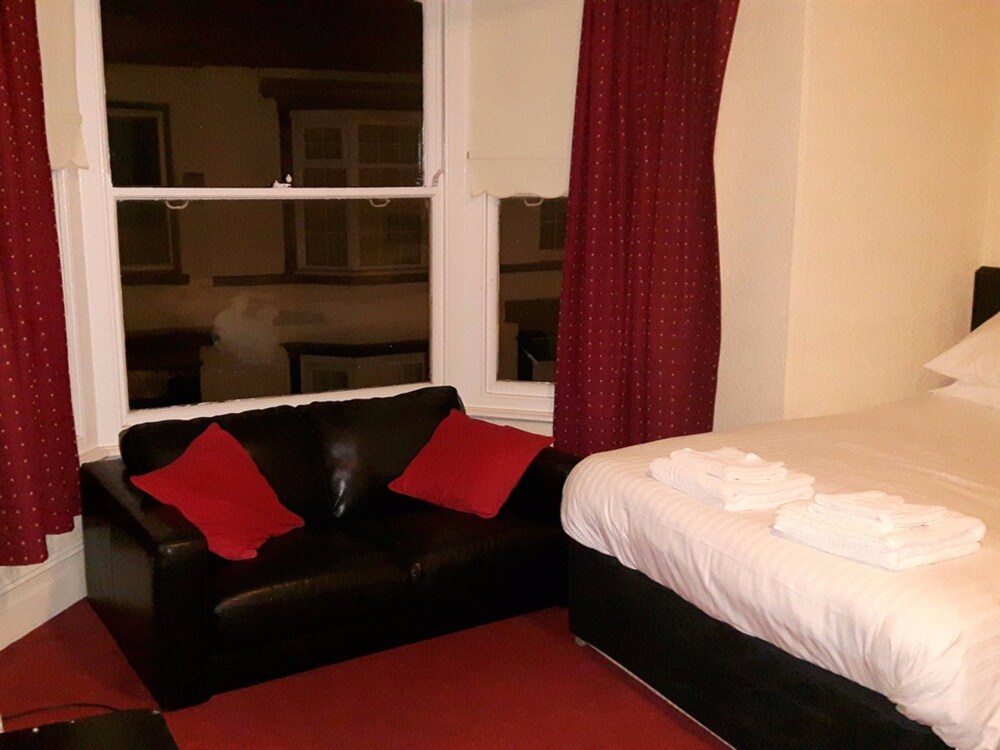 Guestroom