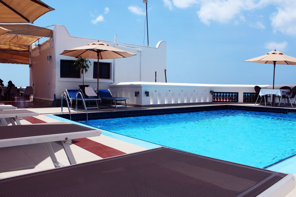 Rooftop Pool