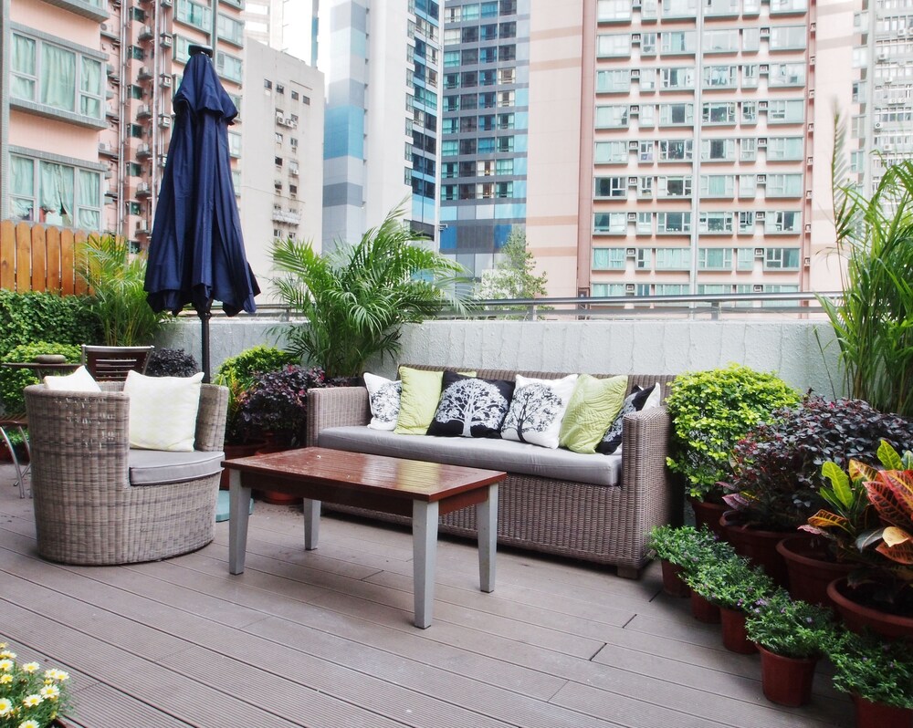 Courtyard View