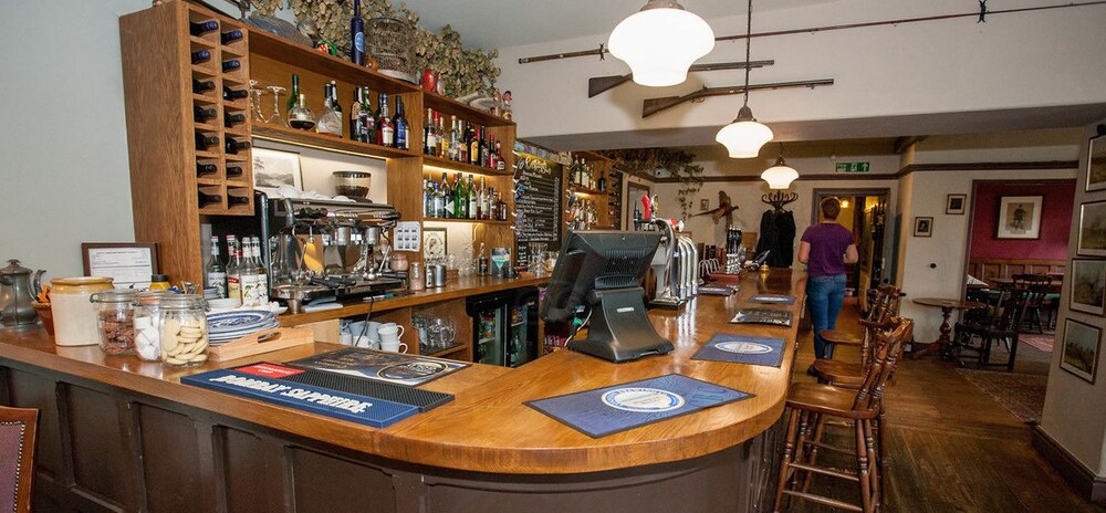 Hotel Bar
