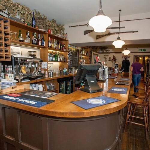Hotel Bar