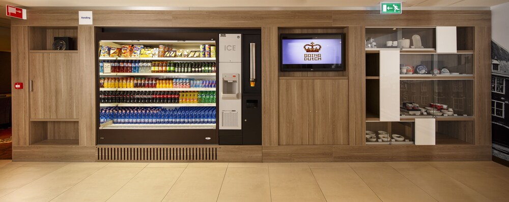Snack Bar