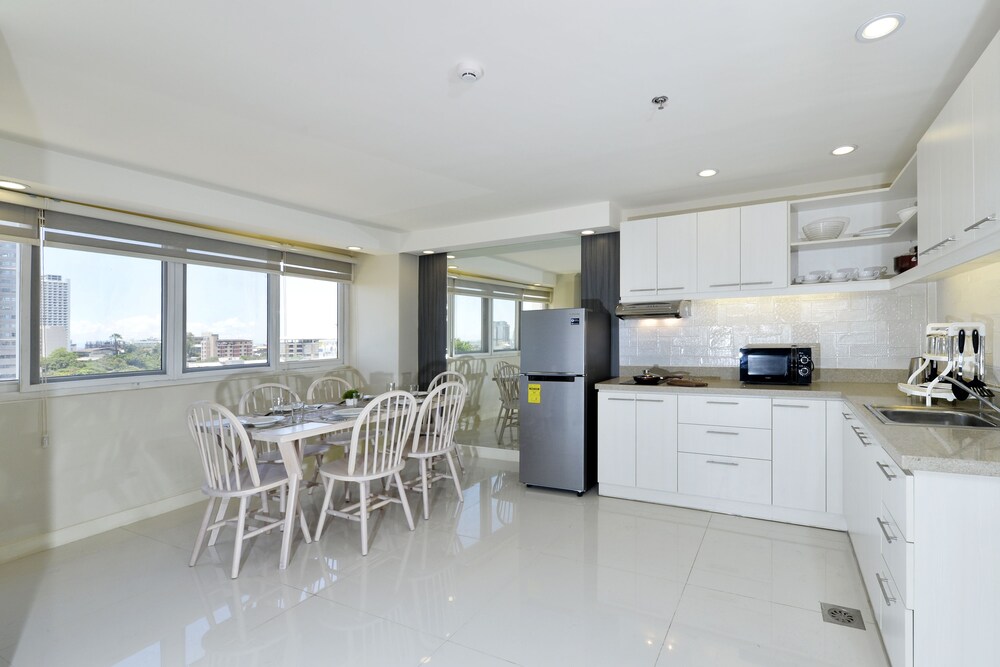 In-Room Kitchen