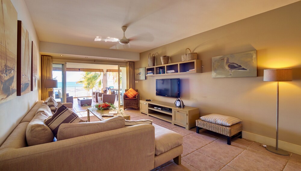 Suite, 3 Bedrooms - Guestroom