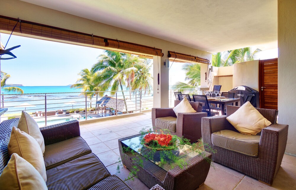 Suite, 3 Bedrooms - Guestroom