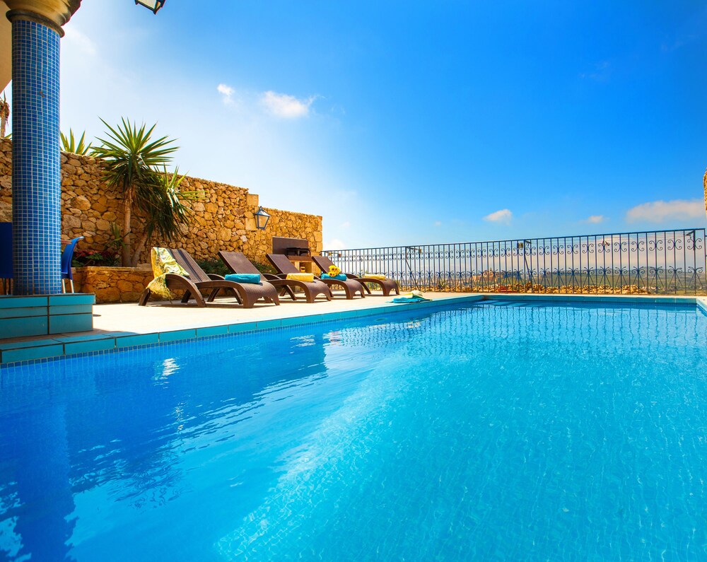 Villa, 4 Bedrooms, Private Pool - Guestroom