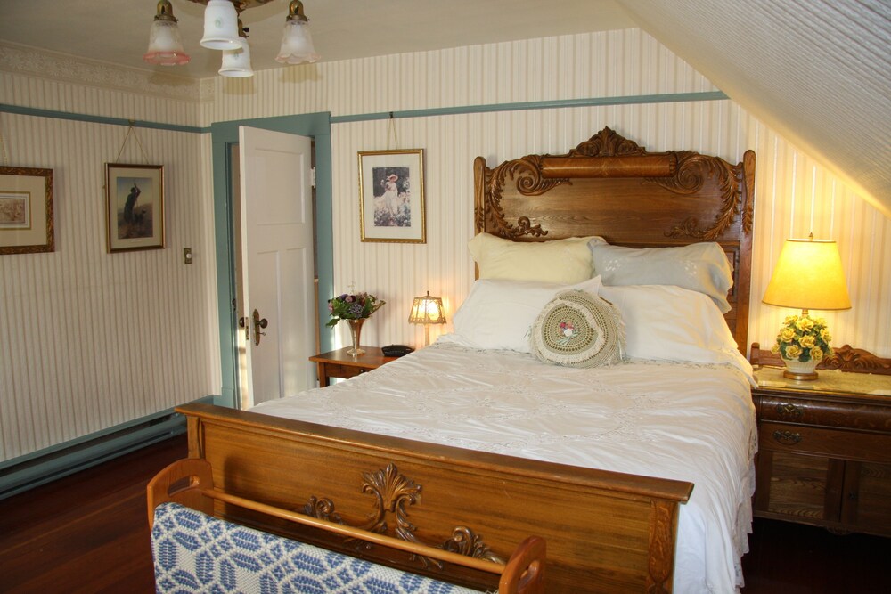 Guestroom View
