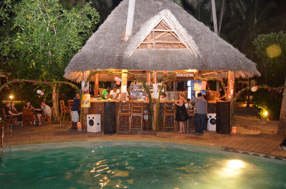 Poolbar