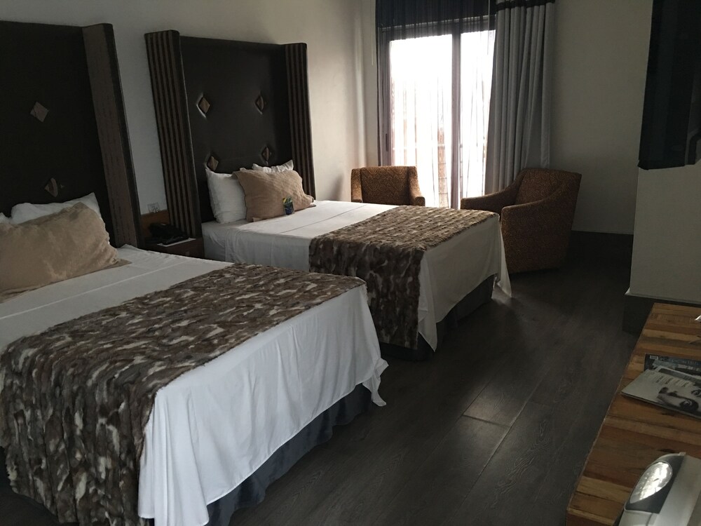 Guestroom